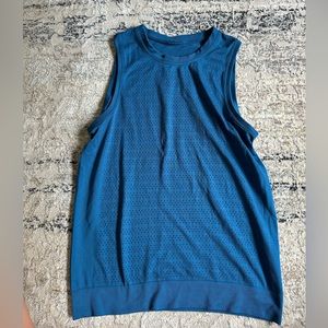 Lululemon shirt